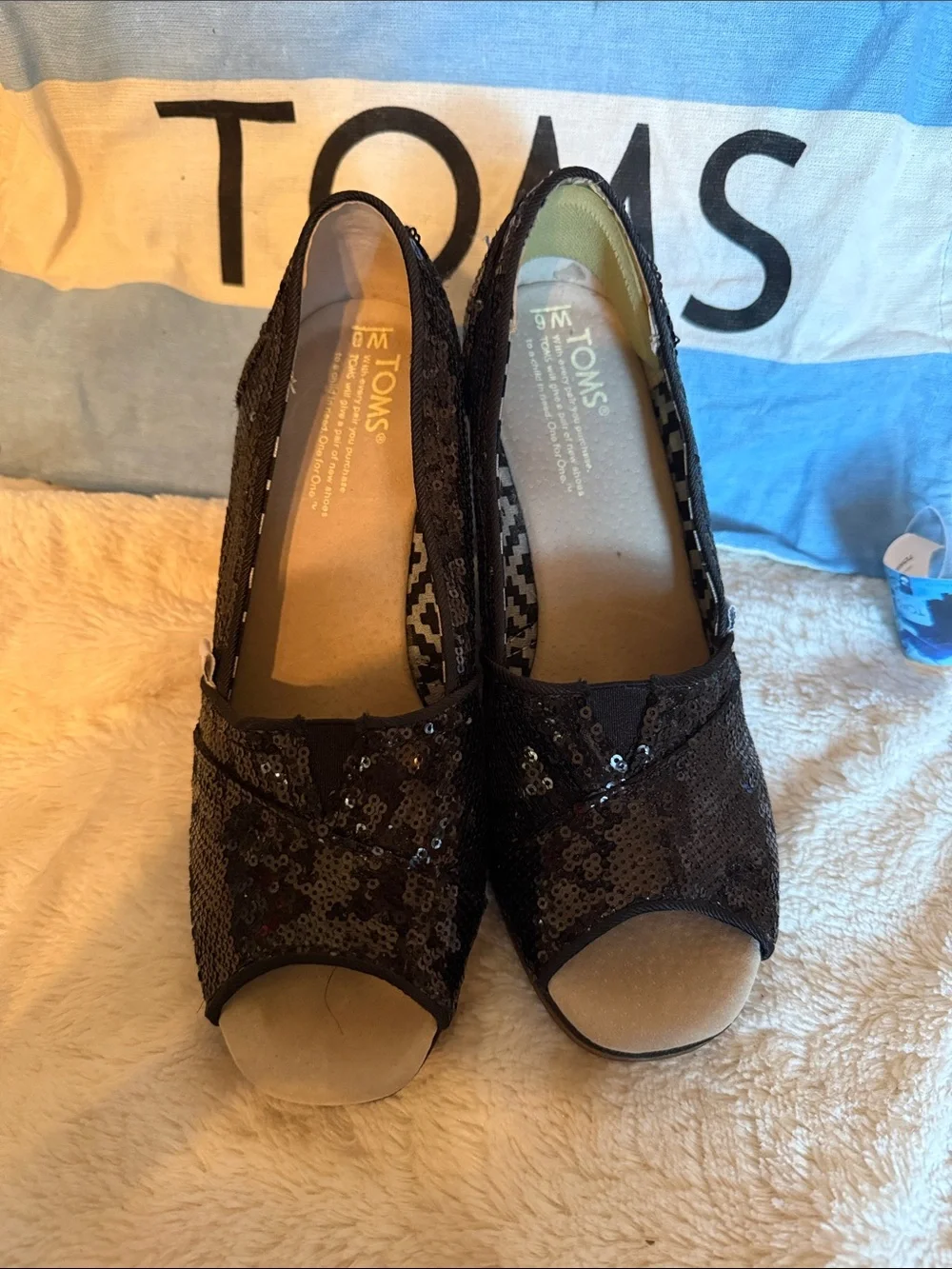 TOMS Black Sequin Peep Toe Wedges High Heel Shoes Womens 6 Glam Sparkle Comfort